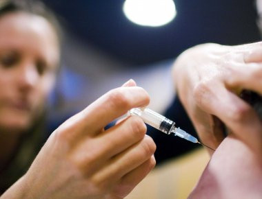 «Τέλος» στη φημολογία περί ελλείψεως εμβολίων ιλαράς βάζει το Υπουργείο Υγείας